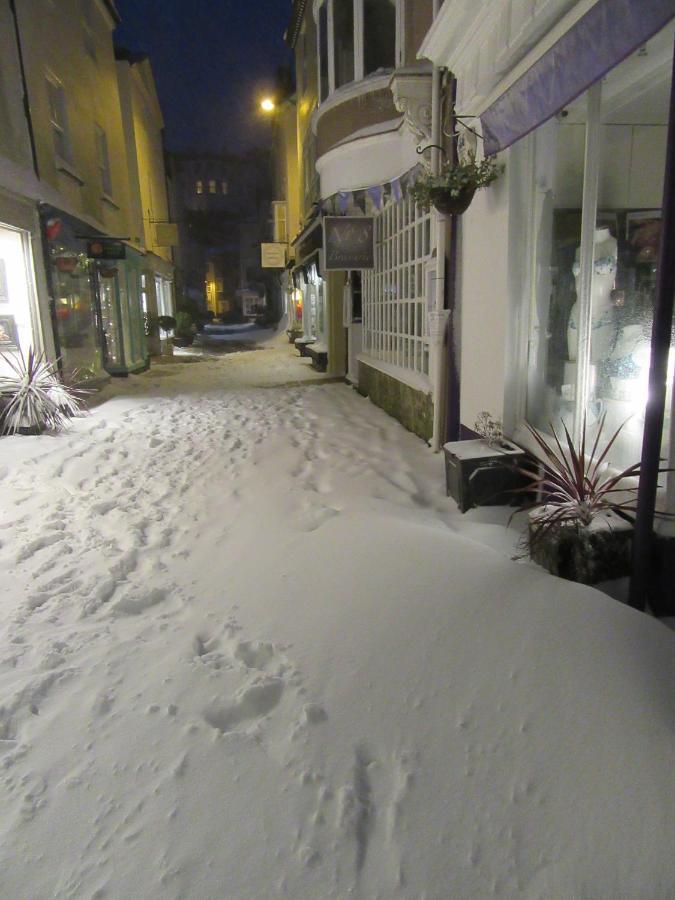 The Old Brasserie & Rooms @ No.8 Dartmouth Buitenkant foto